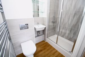 En-Suite- click for photo gallery
